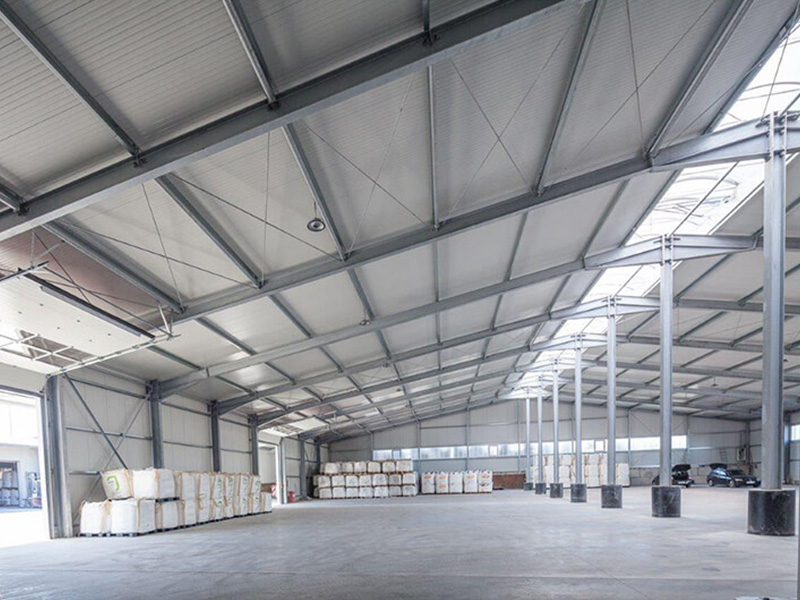 2016 Neubau Lagerhalle Innen