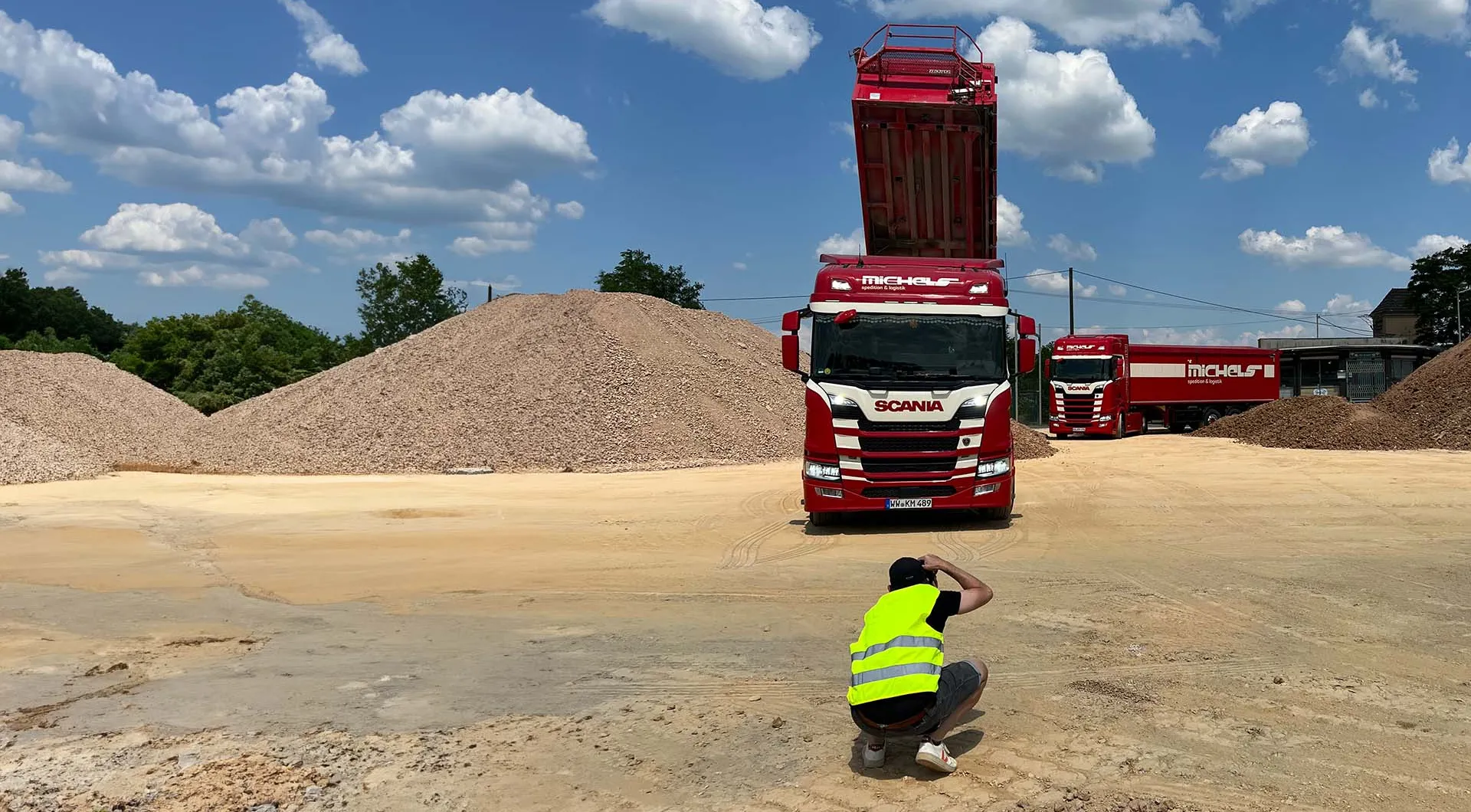 Fotograf Lkw Spedition Baustelle Schutt Kipplaster
