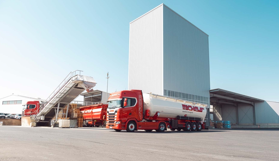 Silotransporte - Spedition Karl Michels - Slider 1