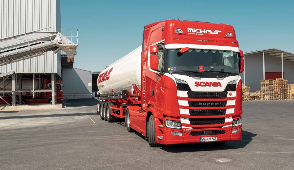 Silotransporte - Spedition Karl Michels - Slider 2