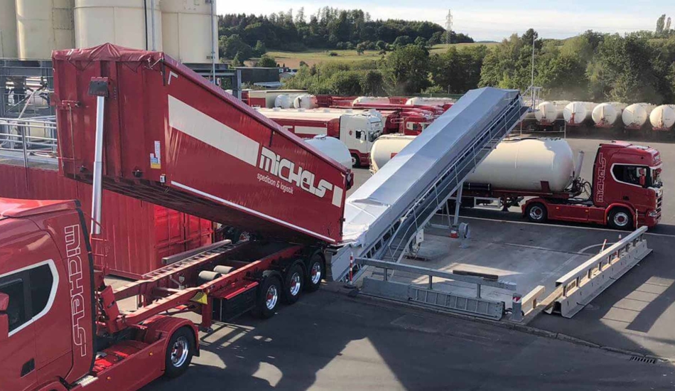 Umladestation Spedition Karl Michels - Slider 3